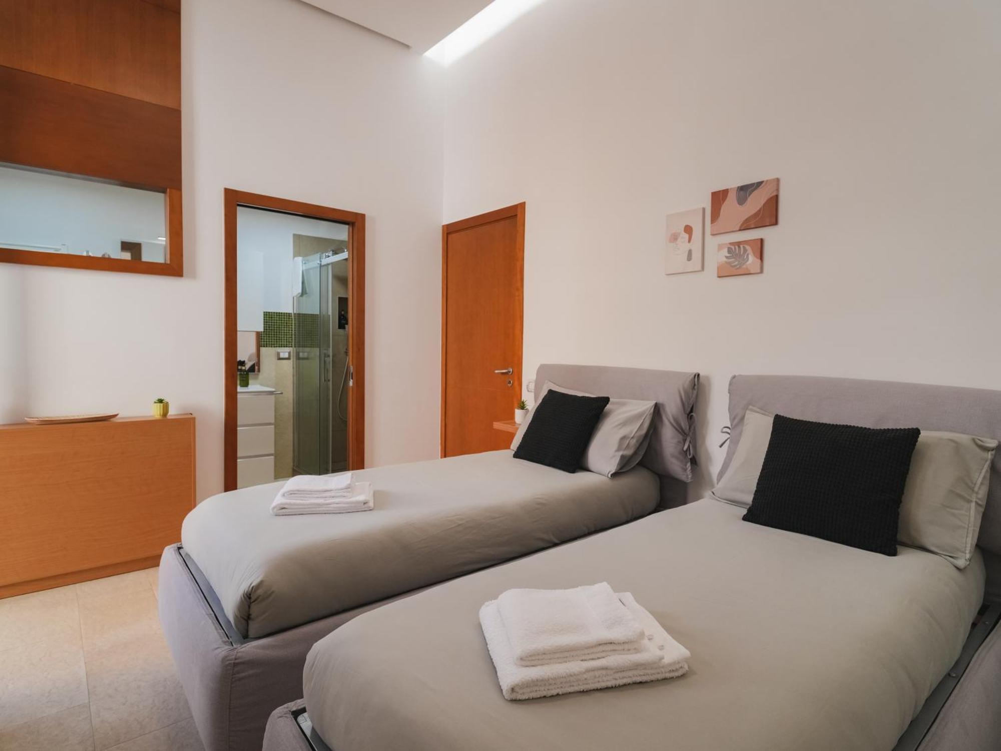 Da Sara Hotel Pozzuoli Bagian luar foto