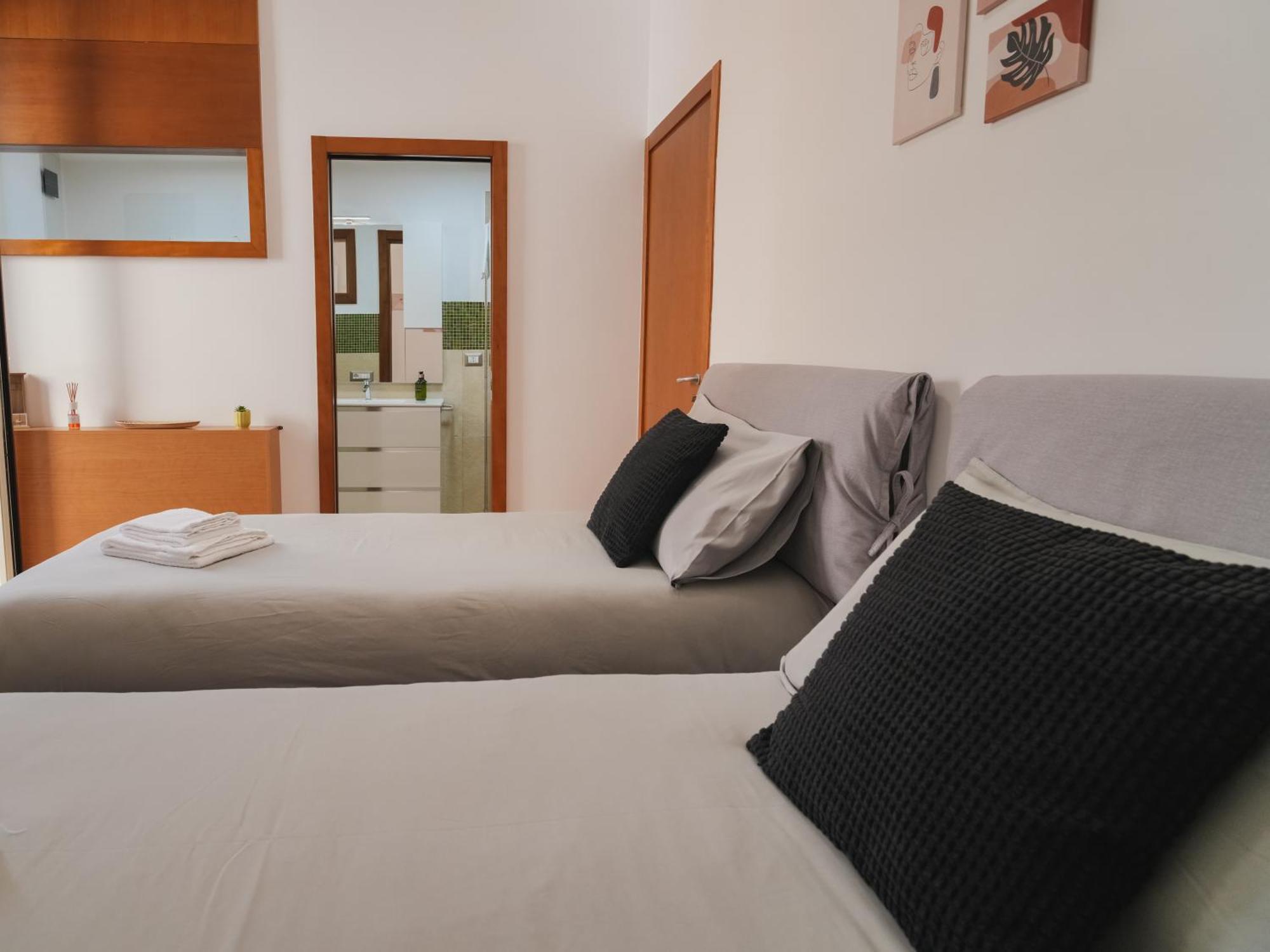 Da Sara Hotel Pozzuoli Bagian luar foto